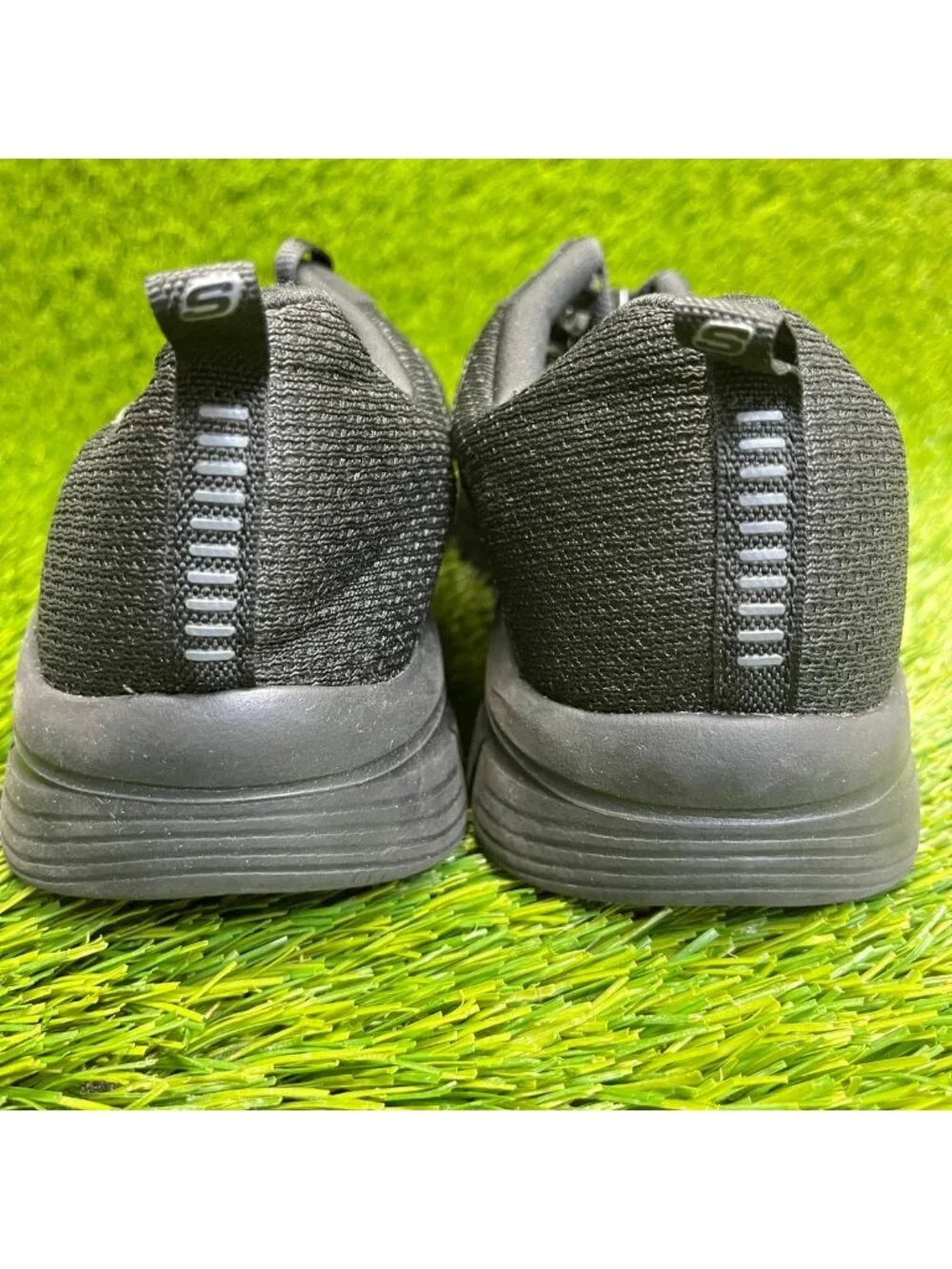 Skechers Dynamight Breakthrough Womens Size 9 All Black Running Shoes Sneakers